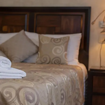 Queen Mary Luxury * Сплит