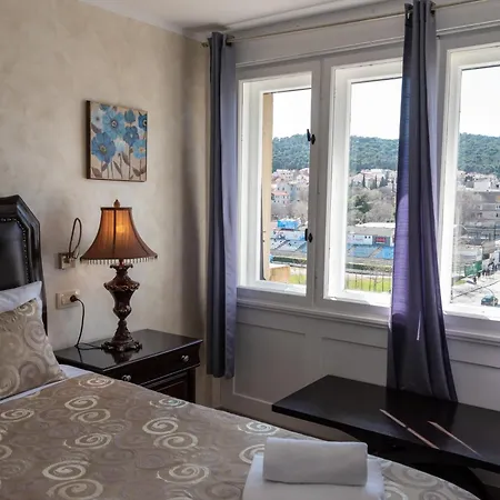 公寓 Queen Mary Luxury 斯普利特
